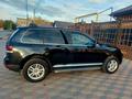 Volkswagen Touareg 2008 года за 7 555 000 тг. в Костанай – фото 6