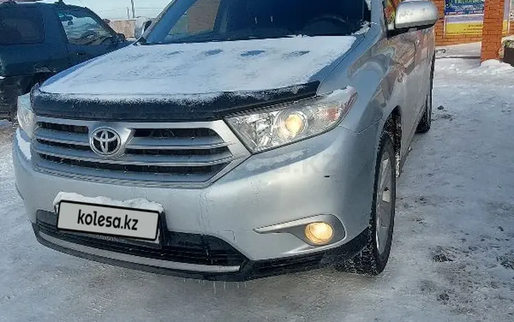 Toyota Highlander 2013 годаүшін13 000 000 тг. в Актобе