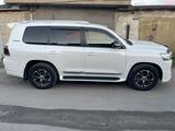 Toyota Land Cruiser 2013 годаүшін25 000 000 тг. в Рудный – фото 4