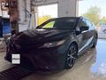 Toyota Camry 2019 года за 9 750 000 тг. в Актобе – фото 4