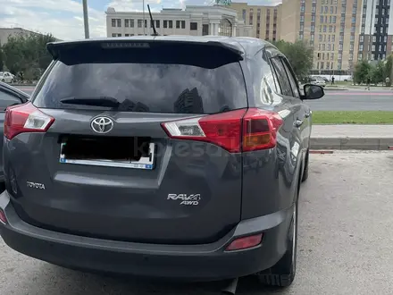 Toyota RAV4 2013 года за 9 700 000 тг. в Актобе – фото 4