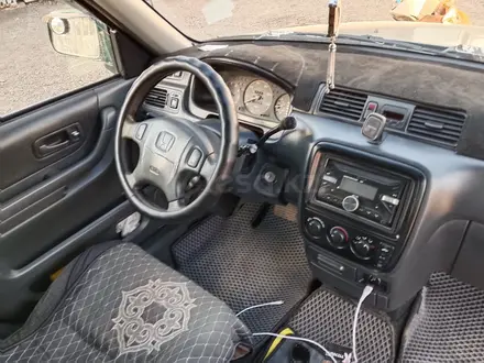 Honda CR-V 2001 года за 3 200 000 тг. в Алматы – фото 5