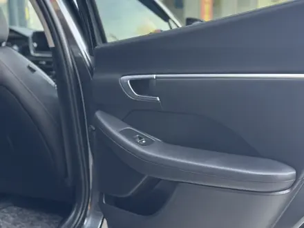 Hyundai Sonata 2021 года за 10 500 000 тг. в Шымкент – фото 15