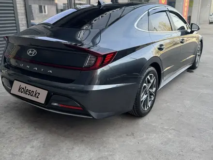 Hyundai Sonata 2021 года за 10 500 000 тг. в Шымкент – фото 6