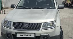 Suzuki Grand Vitara 2005 годаүшін3 900 000 тг. в Алматы – фото 2