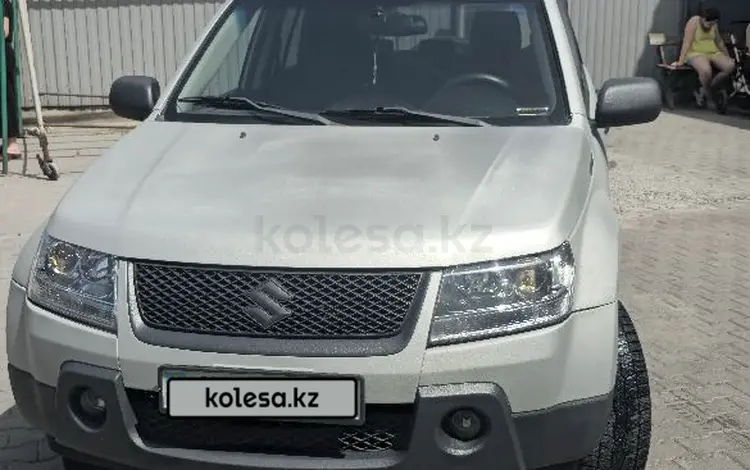 Suzuki Grand Vitara 2005 годаүшін4 700 000 тг. в Алматы