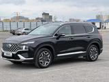 Hyundai Santa Fe 2023 годаүшін16 500 000 тг. в Астана