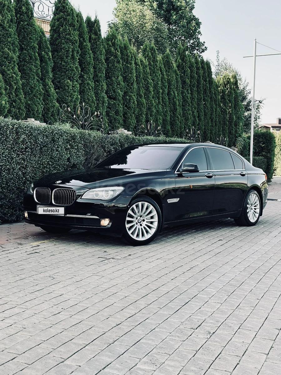 BMW 750 2011 г.