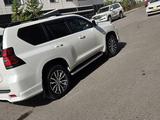 Toyota Land Cruiser Prado 2023 года за 41 100 000 тг. в Астана – фото 5