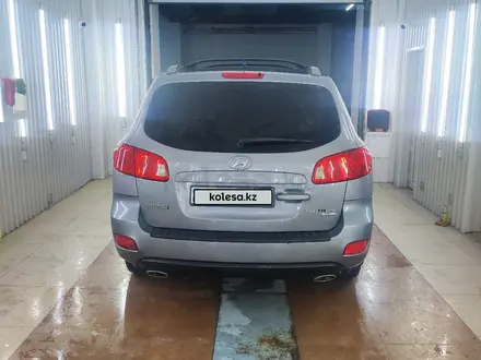 Hyundai Santa Fe 2007 года за 6 500 000 тг. в Актау – фото 2