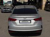 Hyundai Accent 2020 года за 6 800 000 тг. в Астана – фото 3