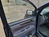 Toyota Avensis Verso 2002 года за 3 800 000 тг. в Шымкент – фото 5