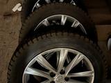 Шины с дисками 235/55/18 за 300 000 тг. в Актау