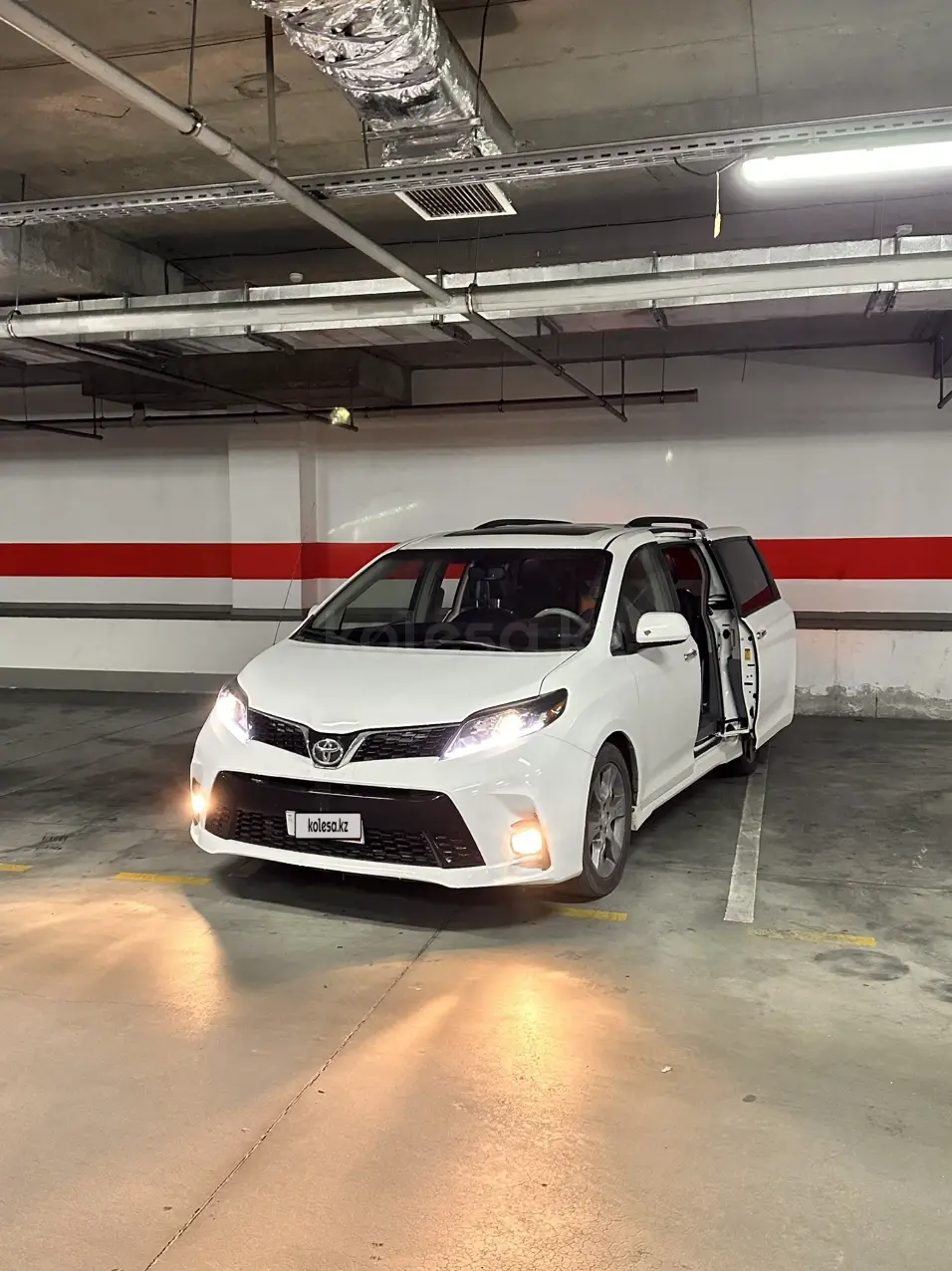 Toyota Sienna, 2014