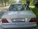 Mercedes-Benz E 280 1994 года за 2 850 000 тг. в Алматы – фото 4