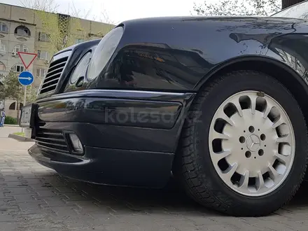 Тюнинг накладка на бампер waldexecutive для w210 Mercedes Benz дорестайлинг за 40 000 тг. в Караганда – фото 15
