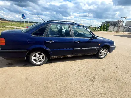 Volkswagen Passat 1993 года за 1 100 000 тг. в Актобе – фото 4