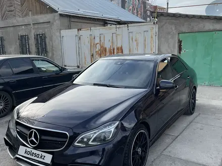 Mercedes-Benz E 200 2011 года за 8 000 000 тг. в Тараз