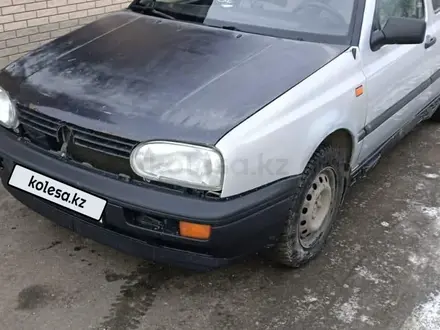 Volkswagen Golf 1993 года за 850 000 тг. в Павлодар