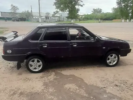 ВАЗ (Lada) 21099 1999 года за 650 000 тг. в Осакаровка – фото 3