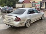 Mercedes-Benz E 320 2004 годаfor5 500 000 тг. в Астана – фото 3