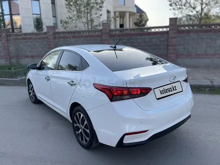 Hyundai Accent 2019 года за 7 800 000 тг. в Астана – фото 4