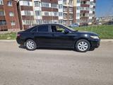 Toyota Camry 2010 года за 7 200 000 тг. в Алматы – фото 2