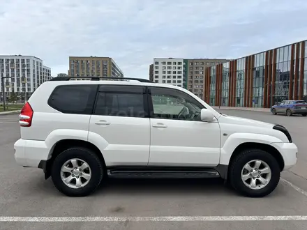 Toyota Land Cruiser Prado 2007 года за 14 900 000 тг. в Астана – фото 2