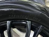 Шина с дисками состояния идеал без царапин за 140 000 тг. в Актобе – фото 3