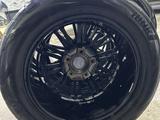 Шина с дисками состояния идеал без царапин за 140 000 тг. в Актобе – фото 2