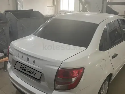 ВАЗ (Lada) Granta 2190 2020 года за 3 500 000 тг. в Астана – фото 2