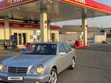 Mercedes-Benz E 230 1996 годаfor3 500 000 тг. в Шымкент