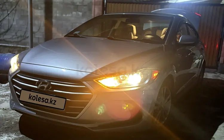 Hyundai Elantra 2016 годаfor7 900 000 тг. в Алматы