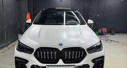 BMW X6 2021 года за 47 800 000 тг. в Алматы