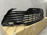 Решетка радиатора Toyota Camry 75 Original за 125 000 тг. в Алматы