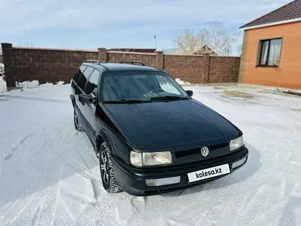 Volkswagen Passat 1992 года за 1 600 000 тг. в Астана – фото 2