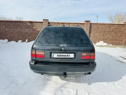 Volkswagen Passat 1992 года за 1 600 000 тг. в Астана – фото 6