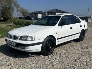 Toyota Carina E