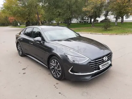 Hyundai Sonata 2023 года за 12 000 000 тг. в Семей