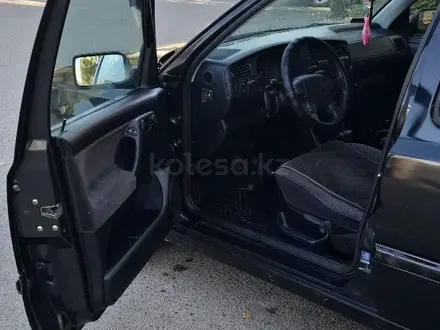 Volkswagen Golf 1998 года за 2 300 000 тг. в Алматы – фото 8