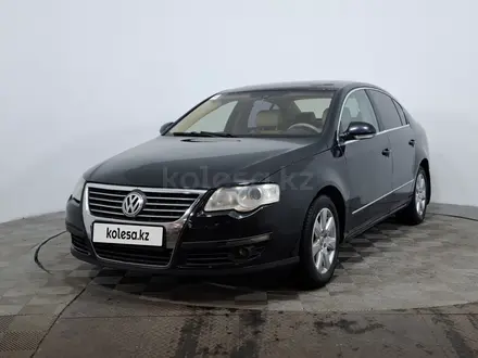 Volkswagen Passat 2006 года за 1 990 000 тг. в Астана