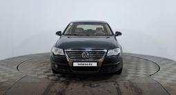 Volkswagen Passat 2006 года за 1 990 000 тг. в Астана – фото 2