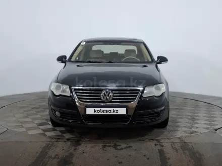 Volkswagen Passat 2006 года за 1 990 000 тг. в Астана – фото 2
