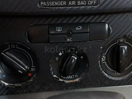Volkswagen Passat 2006 года за 1 990 000 тг. в Астана – фото 21