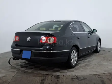 Volkswagen Passat 2006 года за 1 990 000 тг. в Астана – фото 5