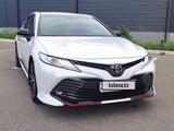 Toyota Camry 2021 года за 16 000 000 тг. в Петропавловск – фото 4