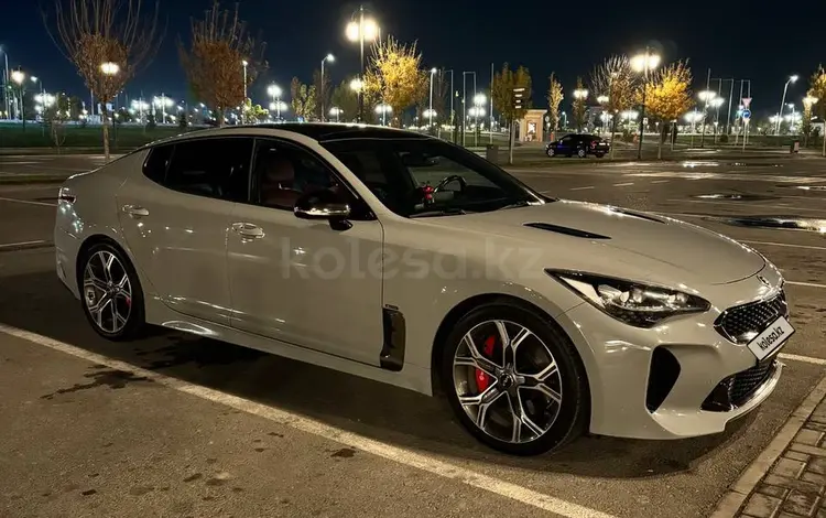 Kia Stinger 2020 года за 22 000 000 тг. в Шымкент