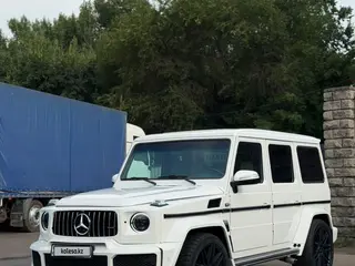 Mercedes-Benz G 320