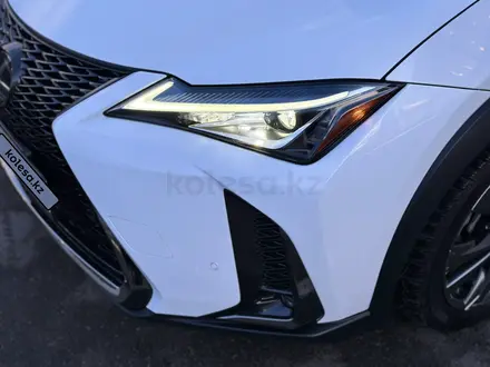 Lexus UX 200 2020 года за 16 500 000 тг. в Алматы – фото 4