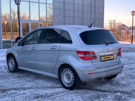 Mercedes-Benz B 200 2005 года за 2 200 000 тг. в Атырау – фото 5